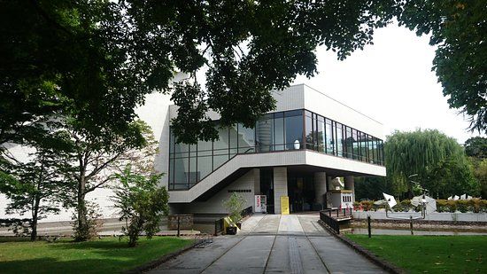 北海道立近代美術館